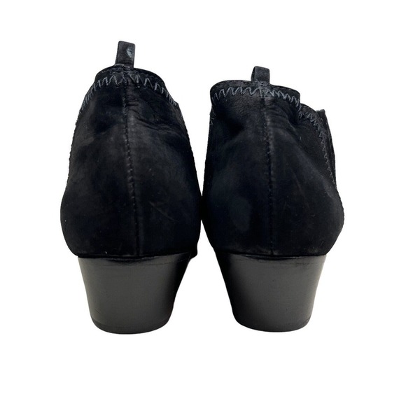 Schutz Jaqueline Bootie Black Nubuck Pull Up Side Gore Pointed Toe Women Sz 7.5B - Picture 2 of 8